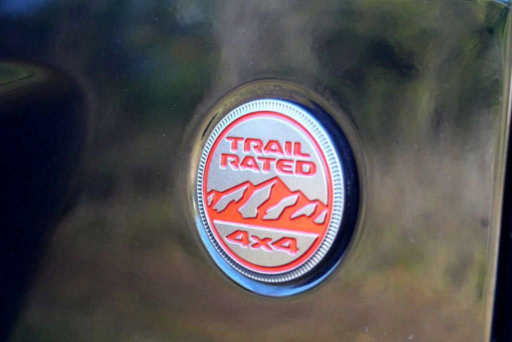 Used 2022 Jeep Gladiator Rubicon w/ Safety Group image 9