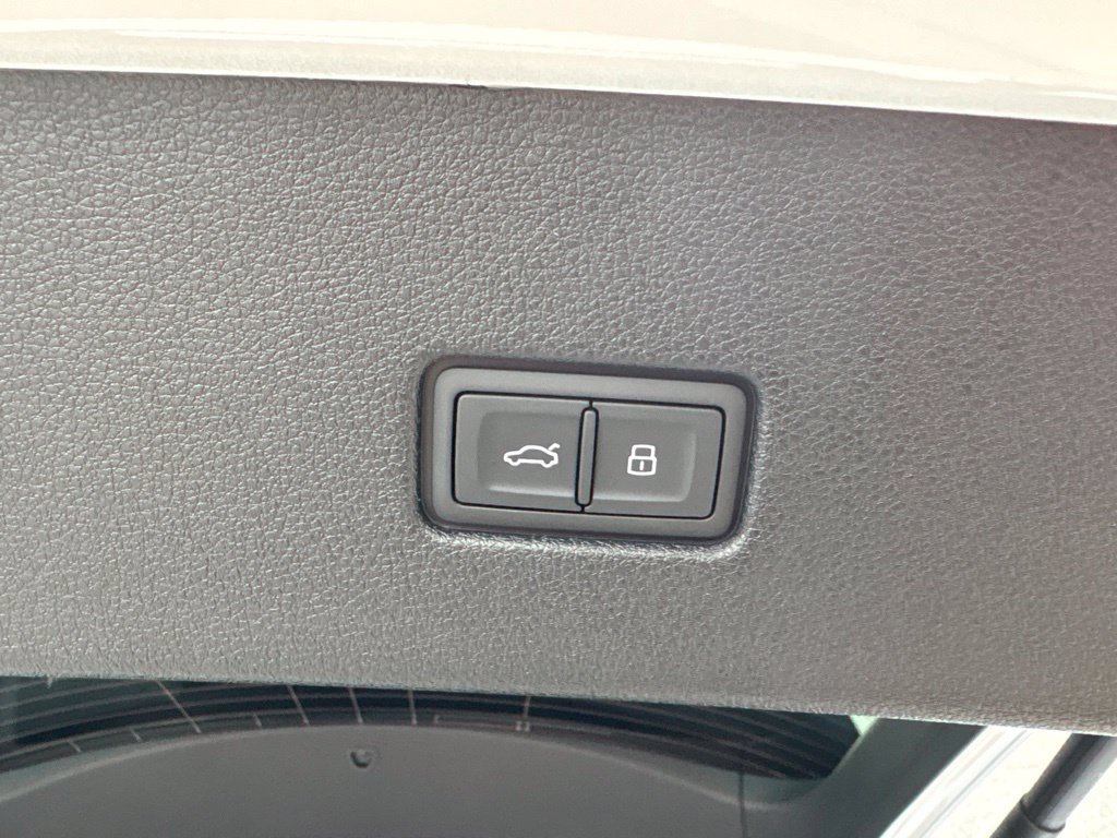 New 2027 Audi Q8 Premium Plus AWD/4WD image 36