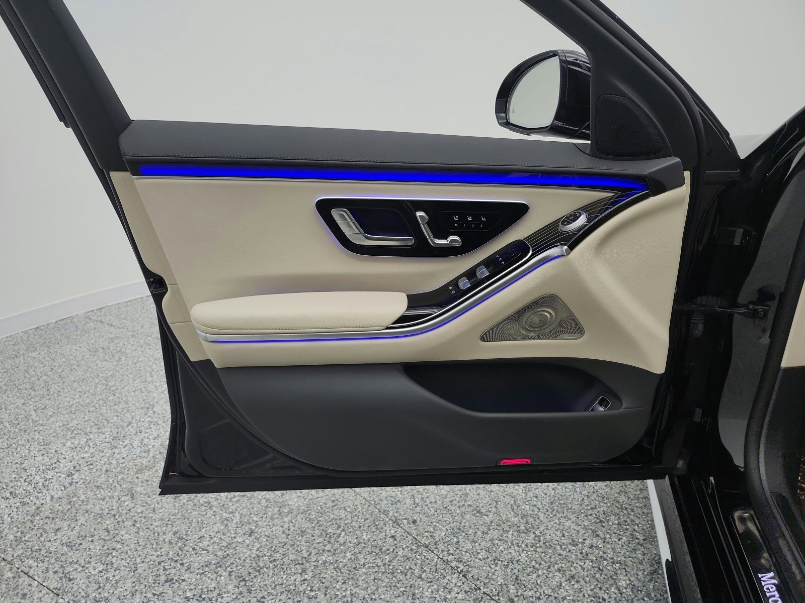 Certified 2023 Mercedes-Benz S 500 4MATIC image 14