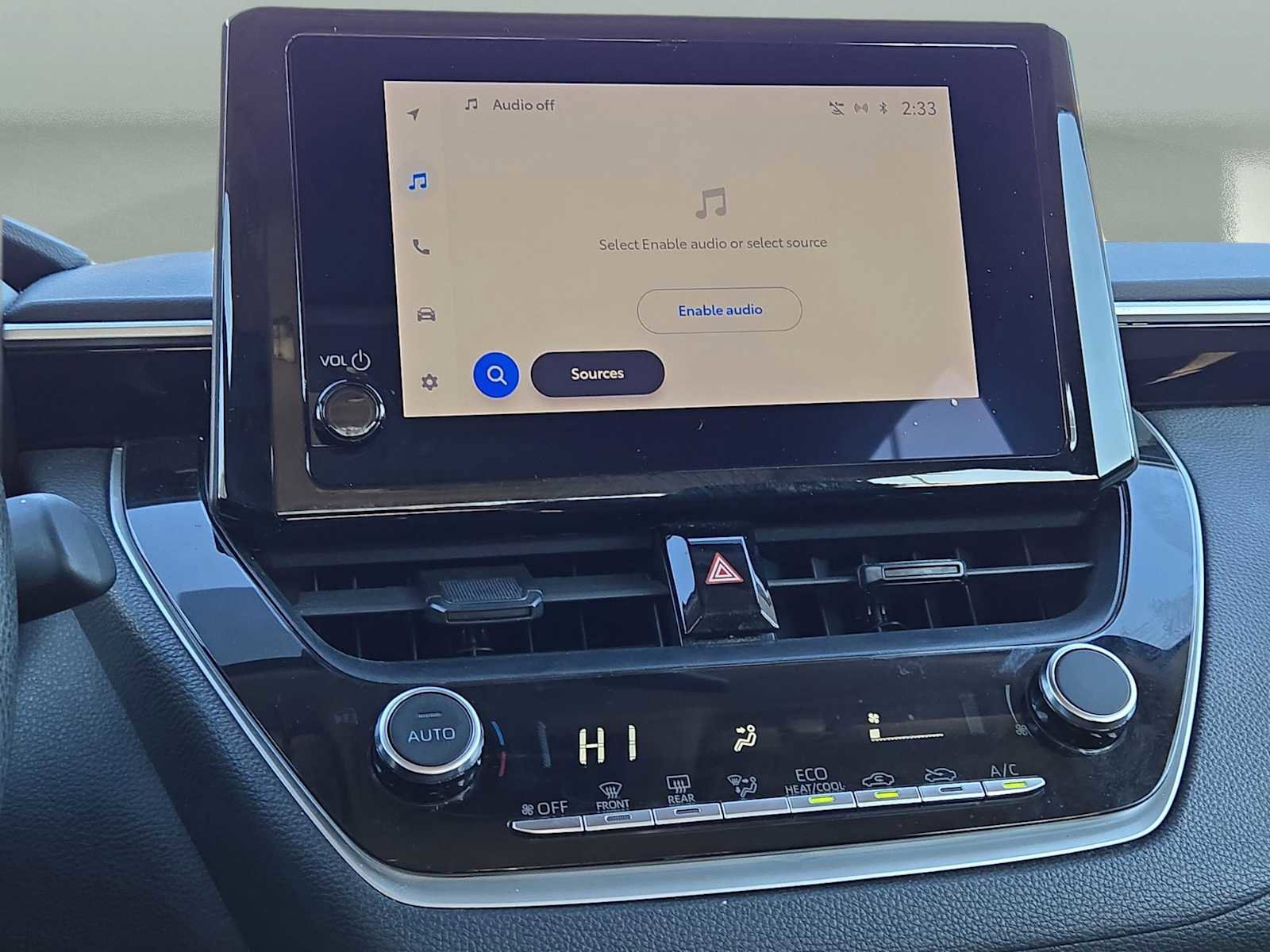 Used 2024 Toyota Corolla LE image 24