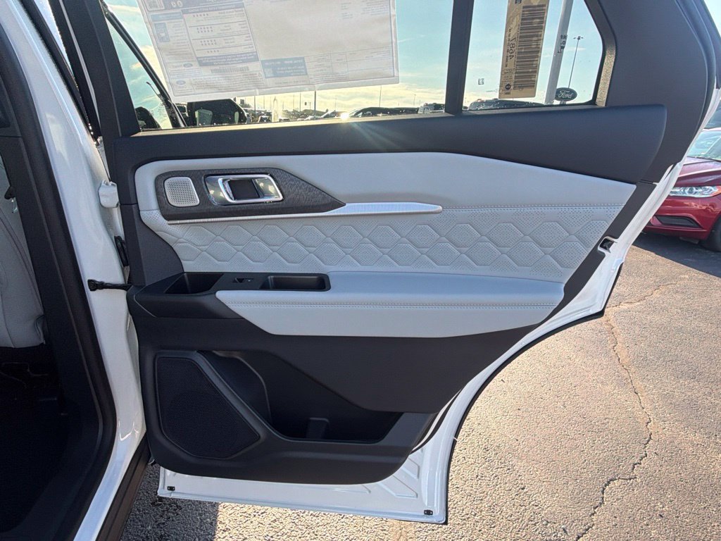New 2027 Ford Explorer Platinum AWD/4WD image 47