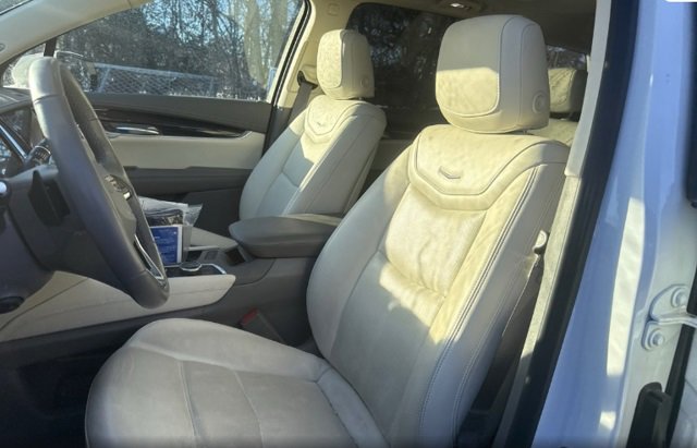 Certified 2024 Cadillac XT6 Premium Luxury w/ LPO, Floor Liner Package image 3