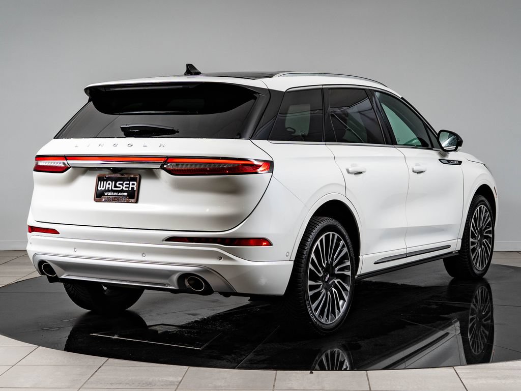 Used 2022 Lincoln Corsair AWD w/ Premium Package image 10