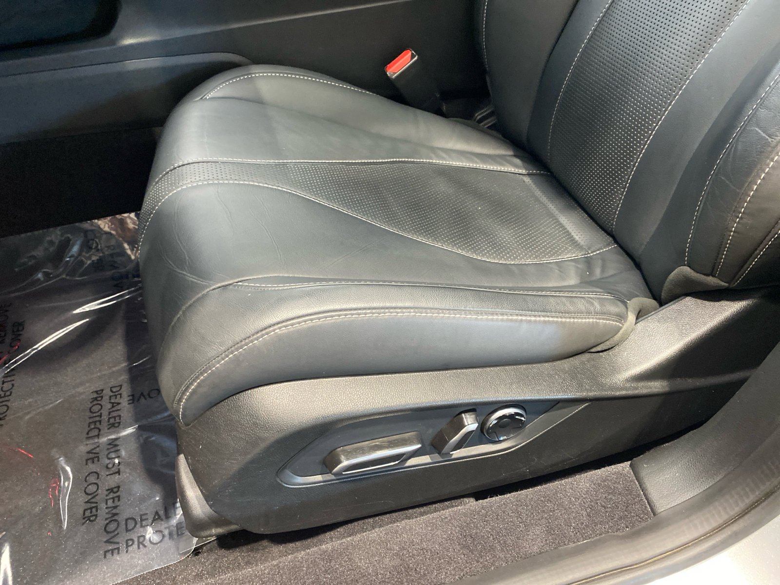 Used 2022 Acura TLX w/ Technology Package image 16