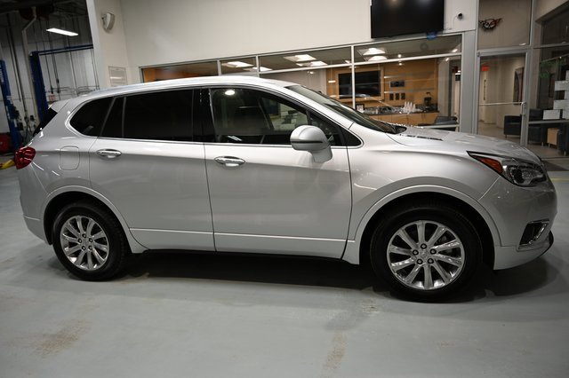 Used 2019 Buick Envision Essence image 4