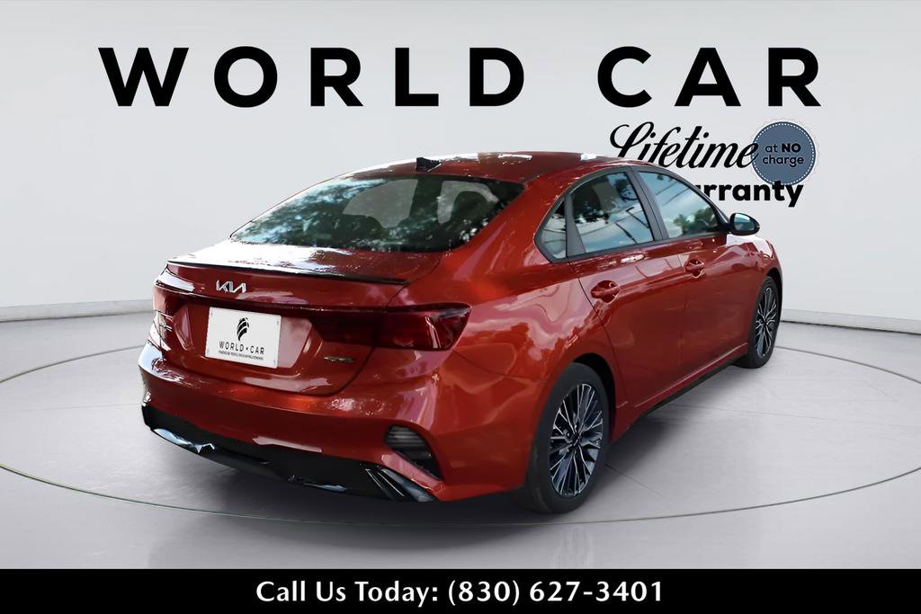 Used 2023 Kia Forte GT-Line w/ GT-Line Premium Package FWD image 7