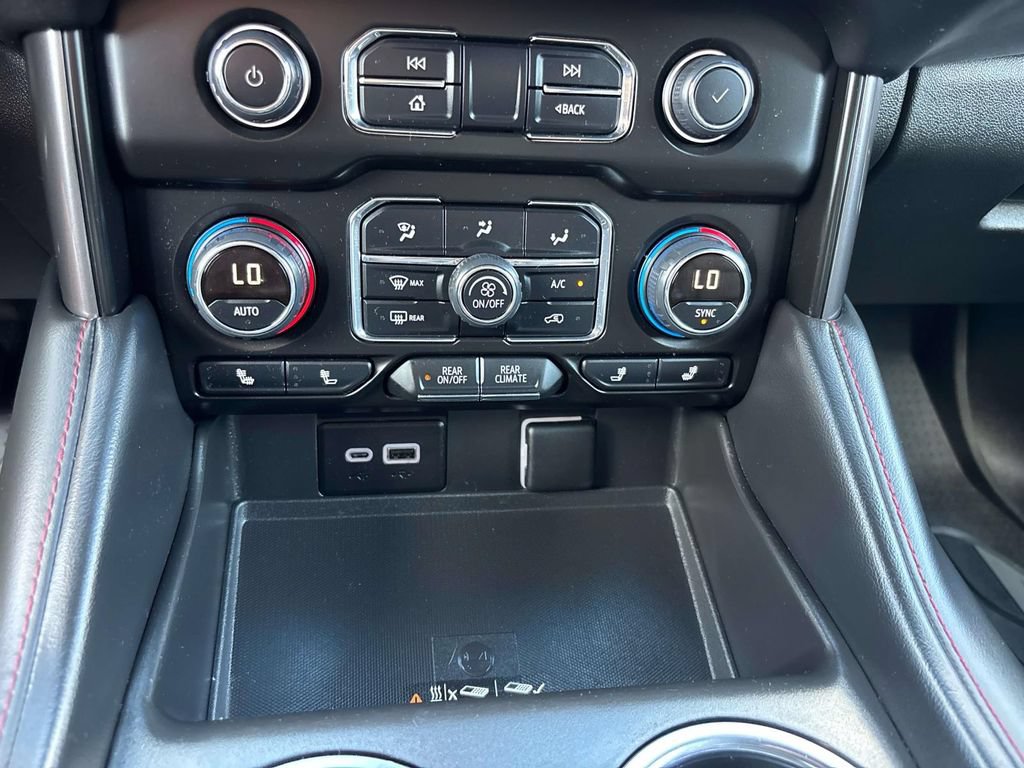 Used 2024 Chevrolet Tahoe RST w/ Luxury Package AWD/4WD image 36