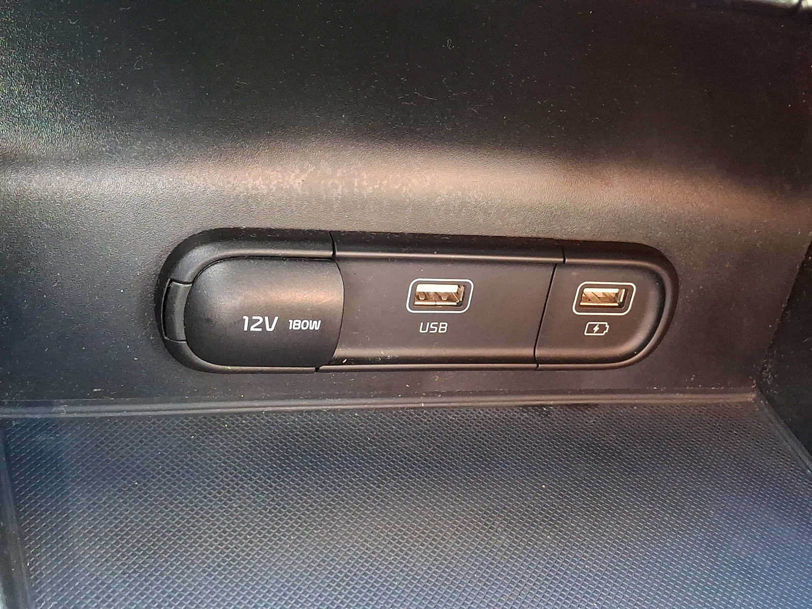 Used 2022 Kia K5 GT-Line FWD image 25