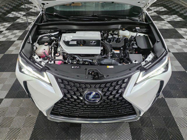 Used 2019 Lexus UX 250h w/ Premium Package image 39