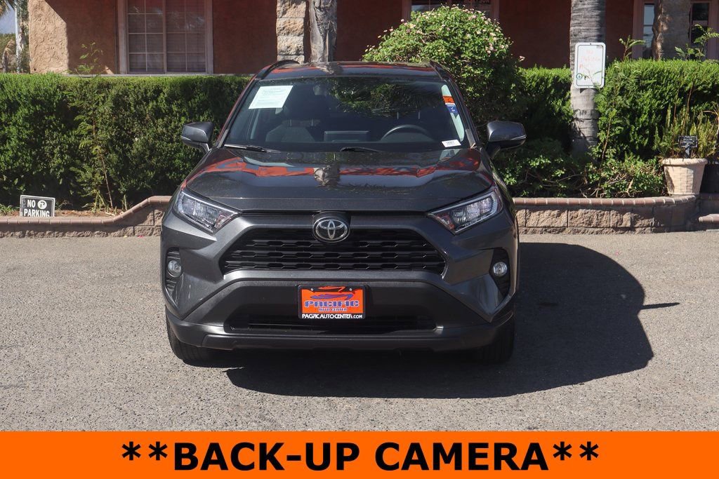 Used 2021 Toyota RAV4 XLE image 3