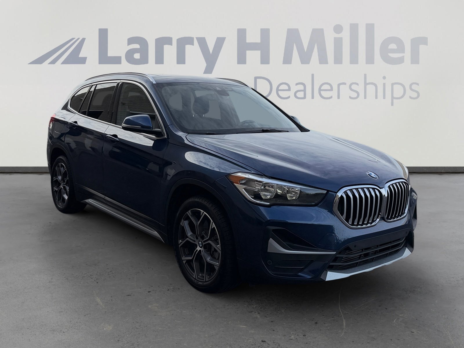 Used 2021 BMW X1 xDrive28i w/ Convenience Package image 7