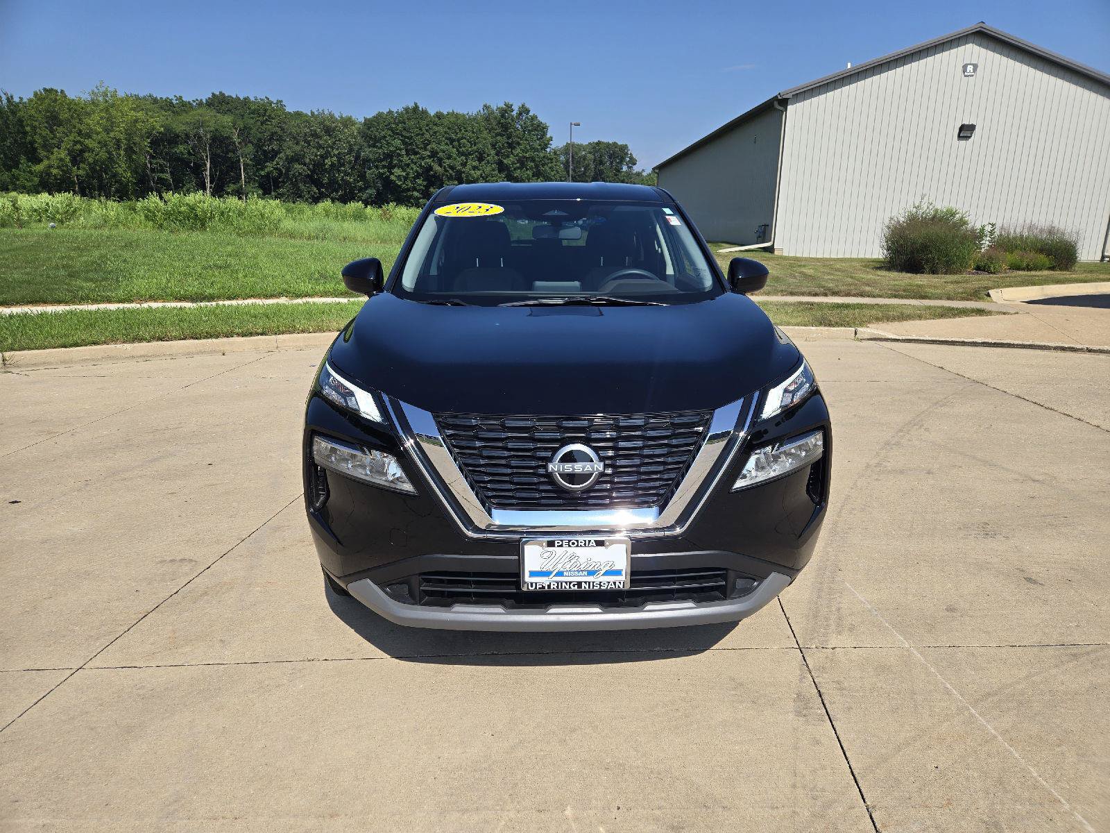 Used 2023 Nissan Rogue SV AWD/4WD image 7