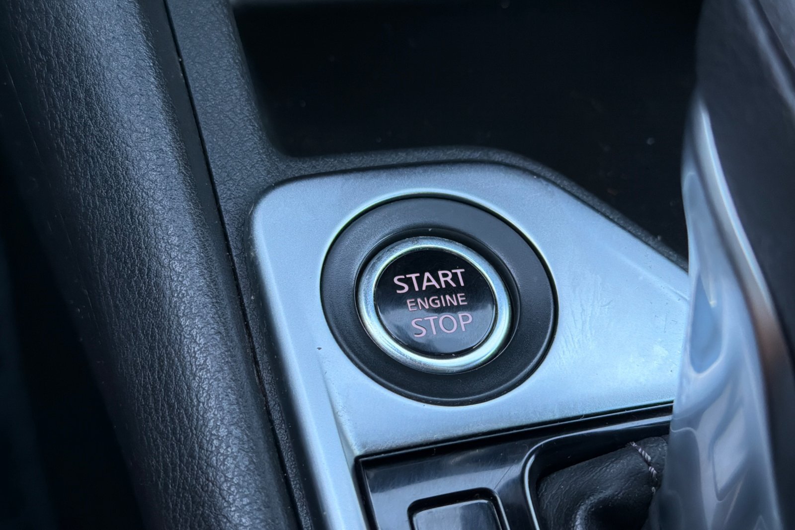 Used 2023 Nissan Sentra SV FWD image 27