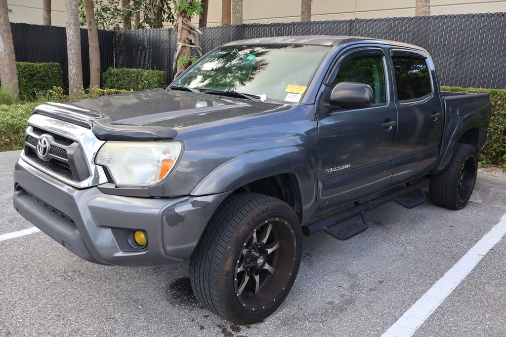 Used 2012 Toyota Tacoma PreRunner w/ SR5 Pkg RWD image 2