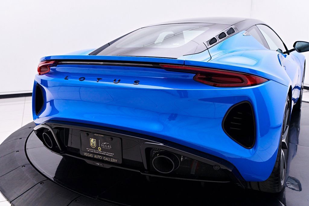 Used 2025 Lotus Emira RWD image 25