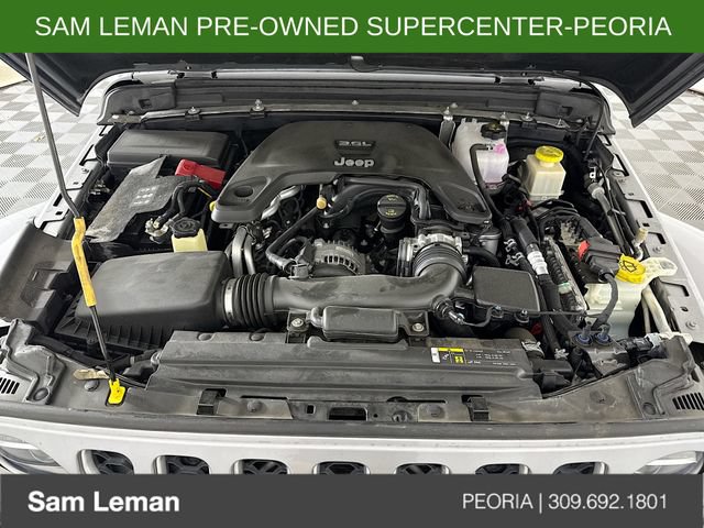 Used 2020 Jeep Gladiator Overland AWD/4WD image 28