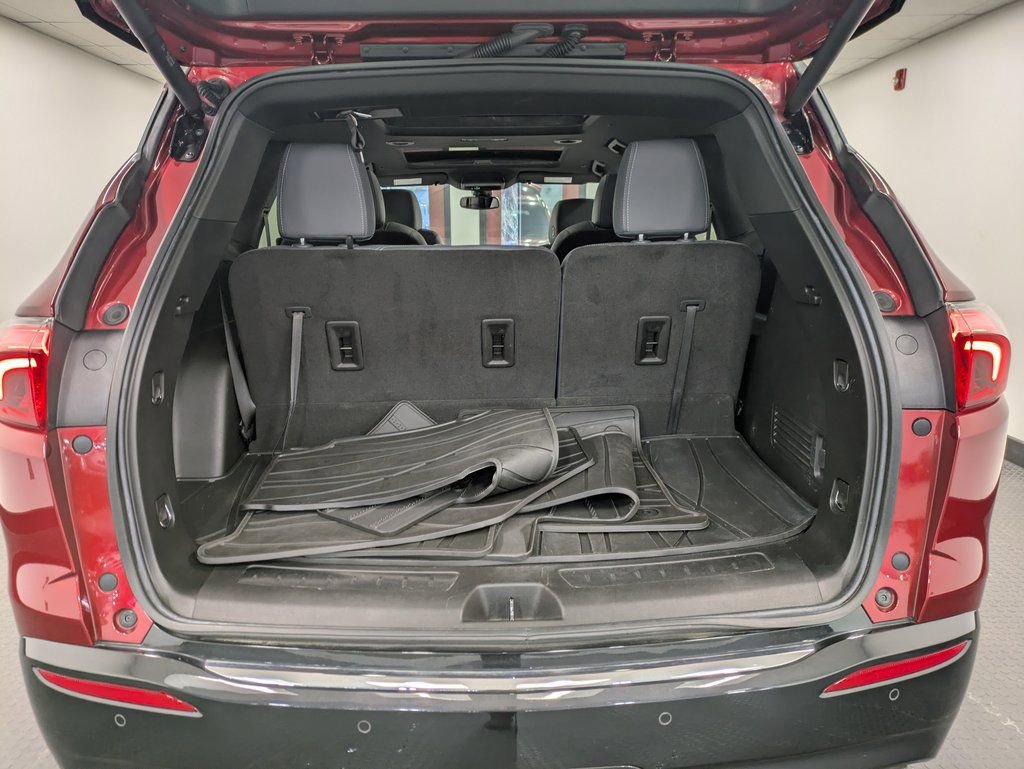 Used 2023 Buick Enclave Essence w/ Experience Buick Package image 23