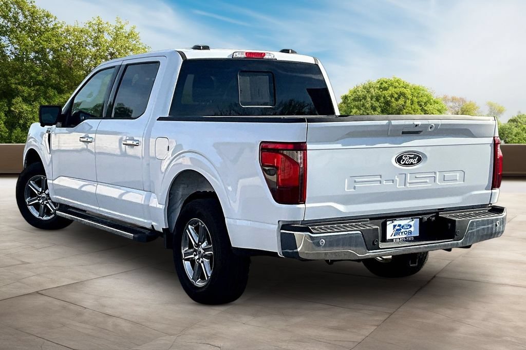 Used 2025 Ford F150 XLT w/ Equipment Group 302A MID RWD image 3