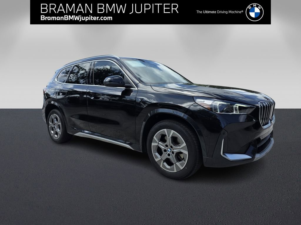 Used 2026 BMW X1 xDrive28i w/ Technology Package image 1