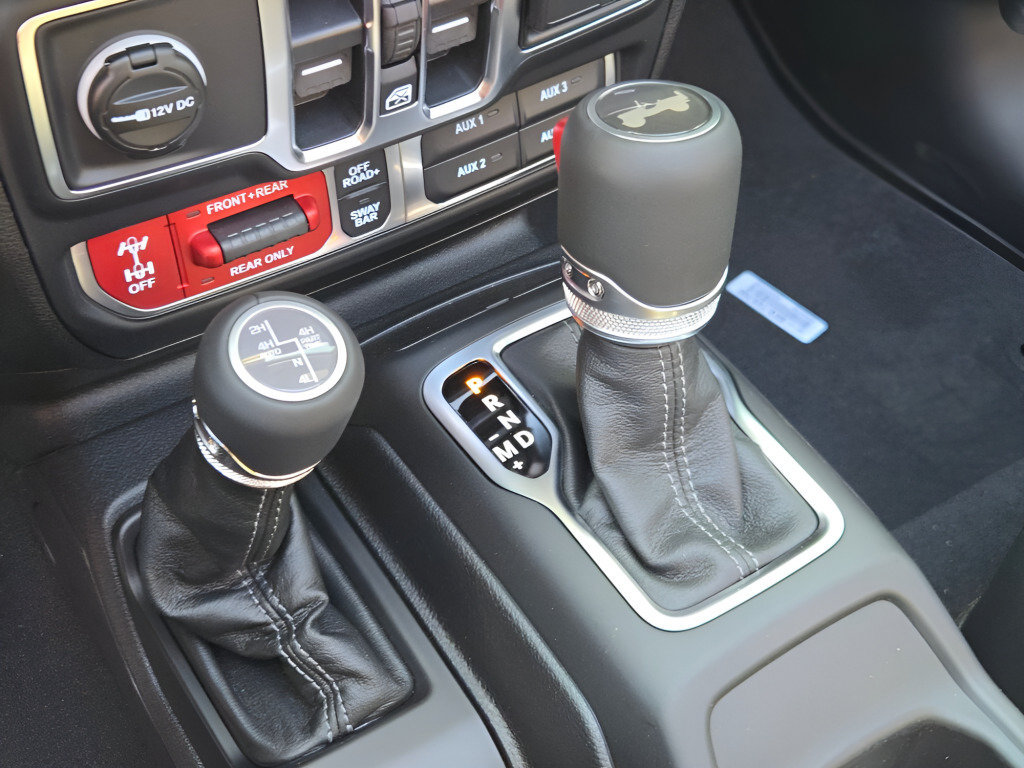 New 2027 Jeep Wrangler Unlimited Rubicon AWD/4WD image 33