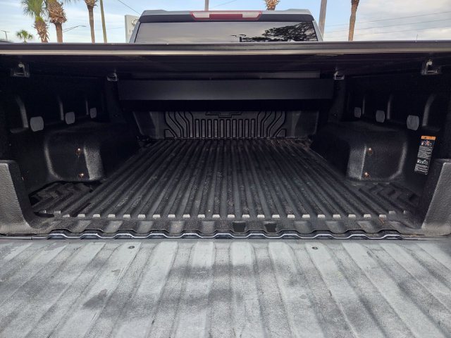 Used 2019 Chevrolet Silverado 1500 Custom w/ Custom Value Package RWD image 17