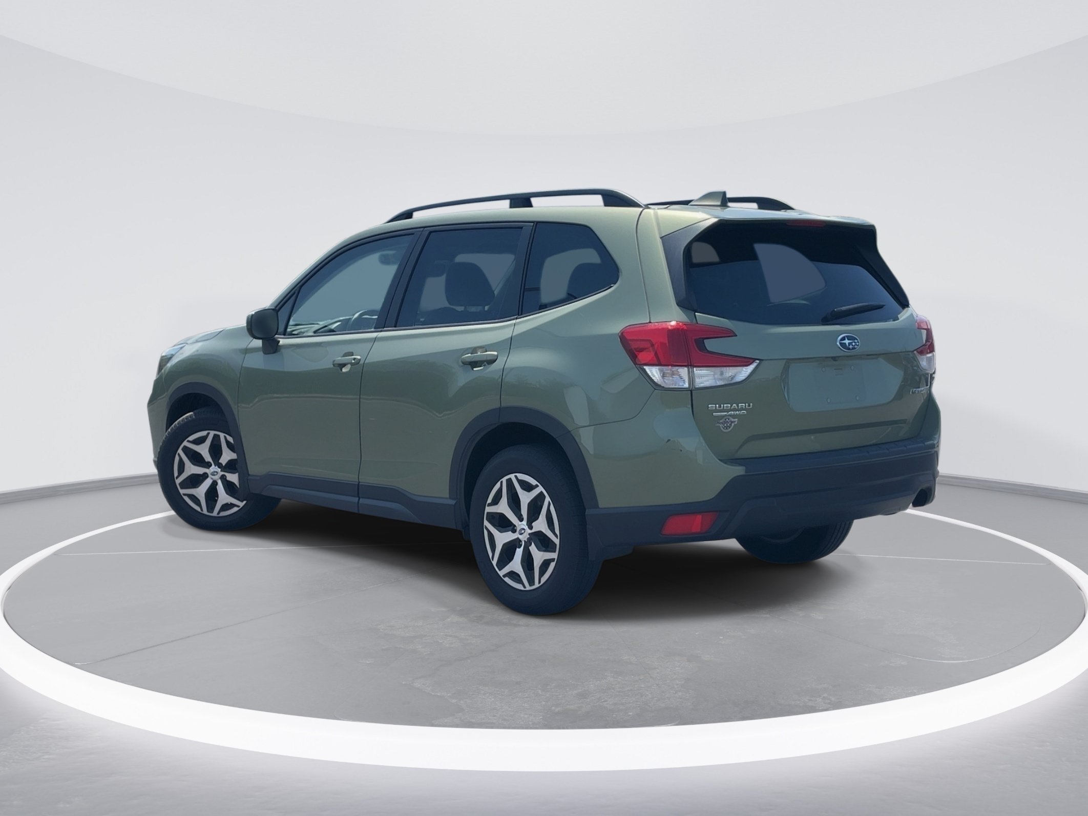 Used 2020 Subaru Forester Premium AWD/4WD image 7
