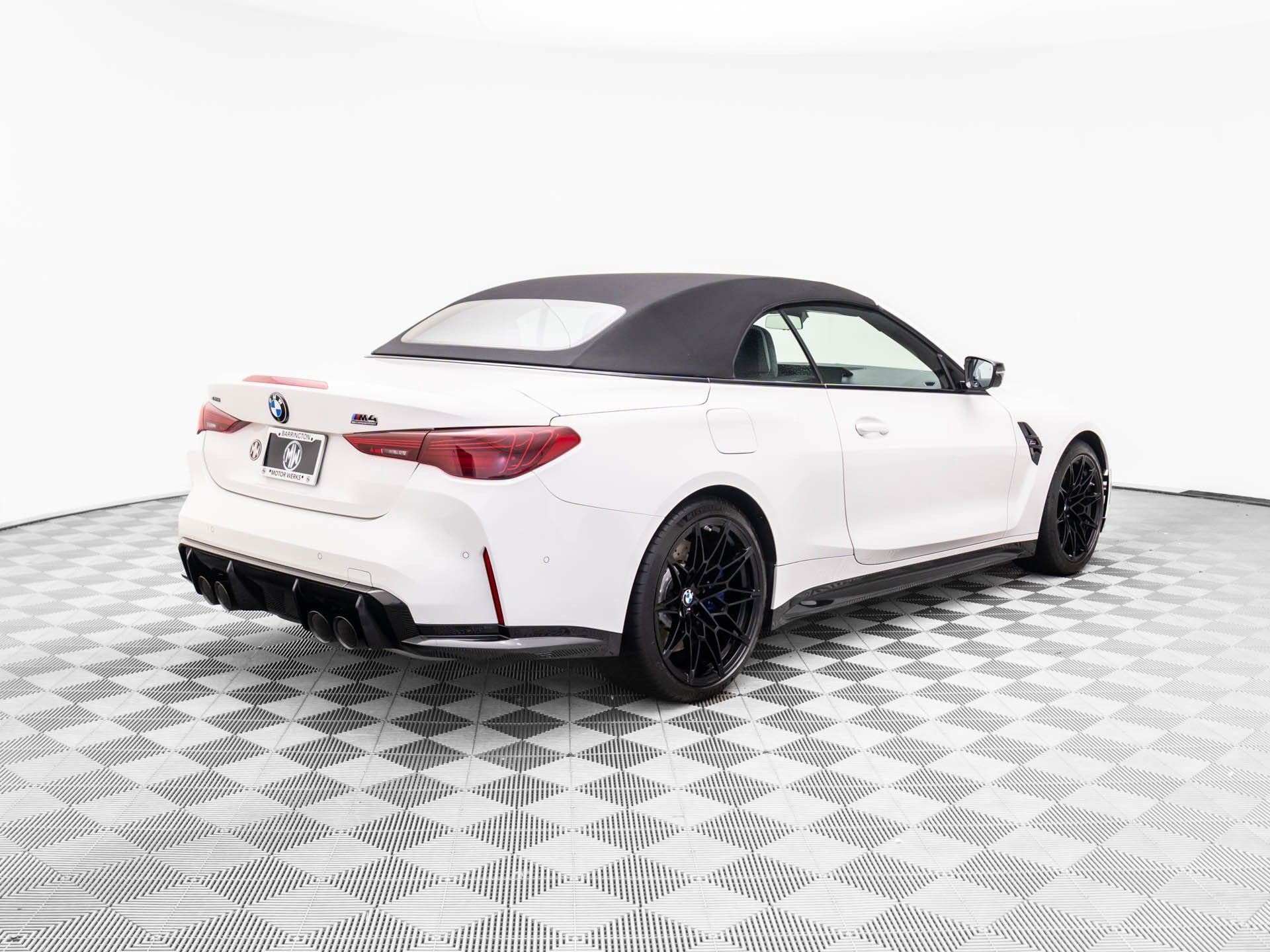 Certified 2025 BMW M4 xDrive Competition w/ M Driver's Package image 5