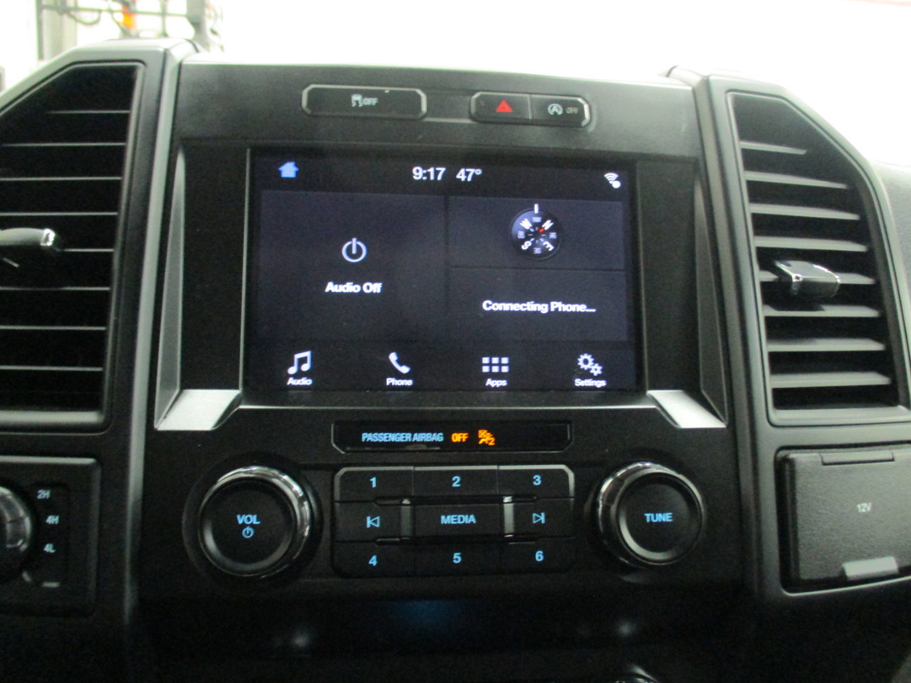 Used 2019 Ford F150 XL w/ Equipment Group 101A Mid image 17