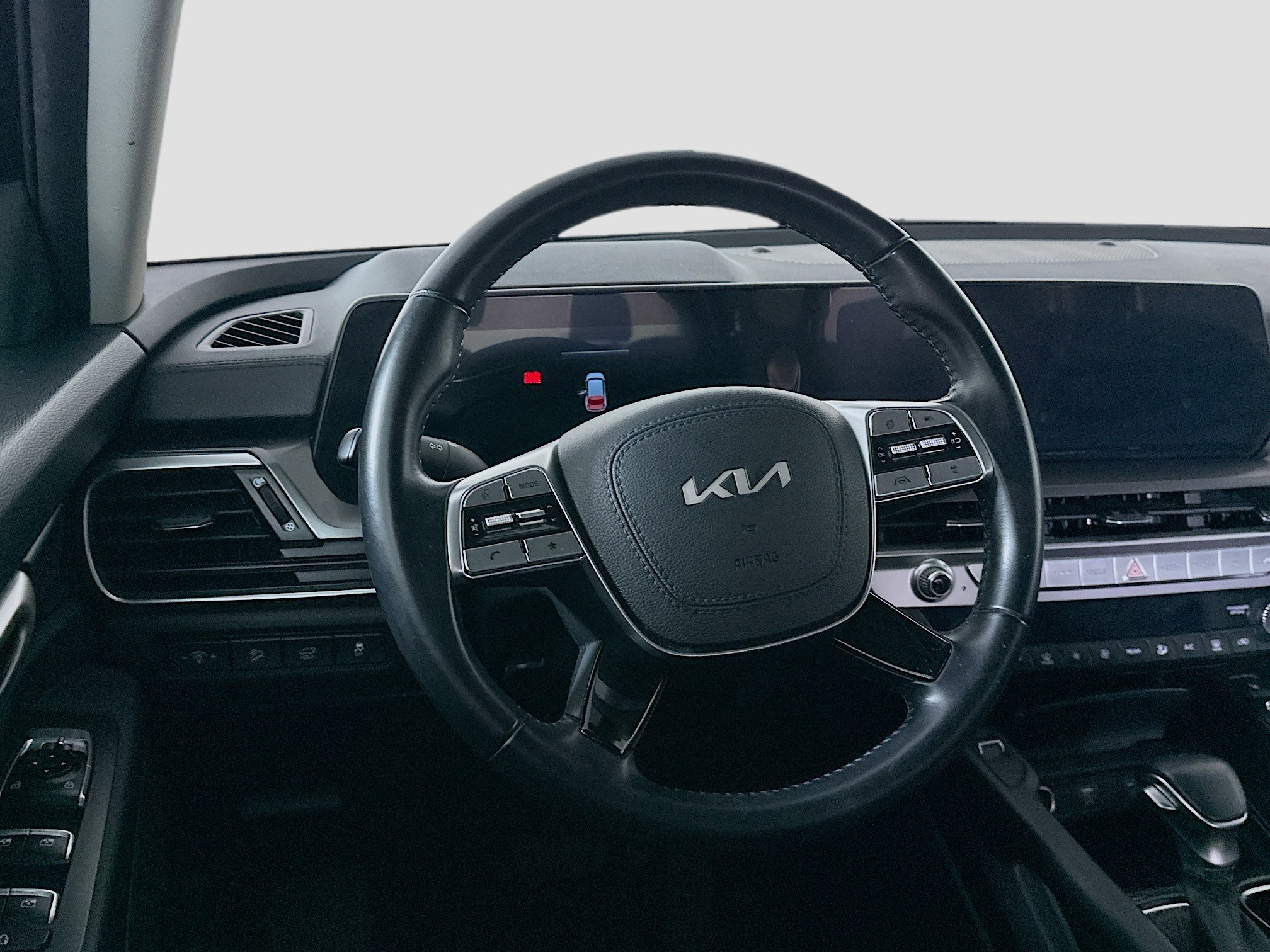 Used 2025 Kia Telluride S FWD image 18