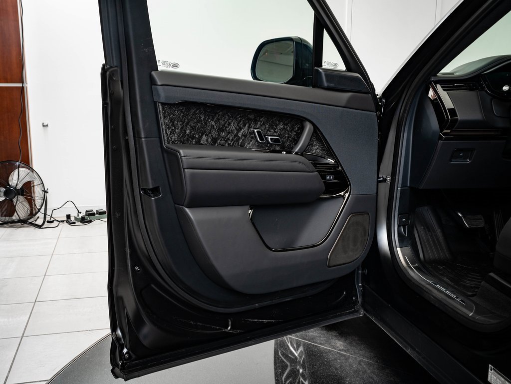 New 2026 Land Rover Range Rover Sport SV image 30