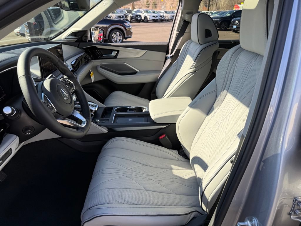 Certified 2026 Acura MDX w/ Advance Package AWD/4WD image 14