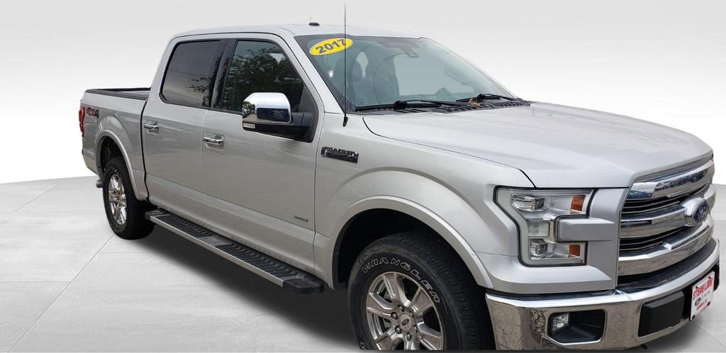 Used 2019 Ford F150 Lariat w/ Equipment Group 502A Luxury AWD/4WD image 3