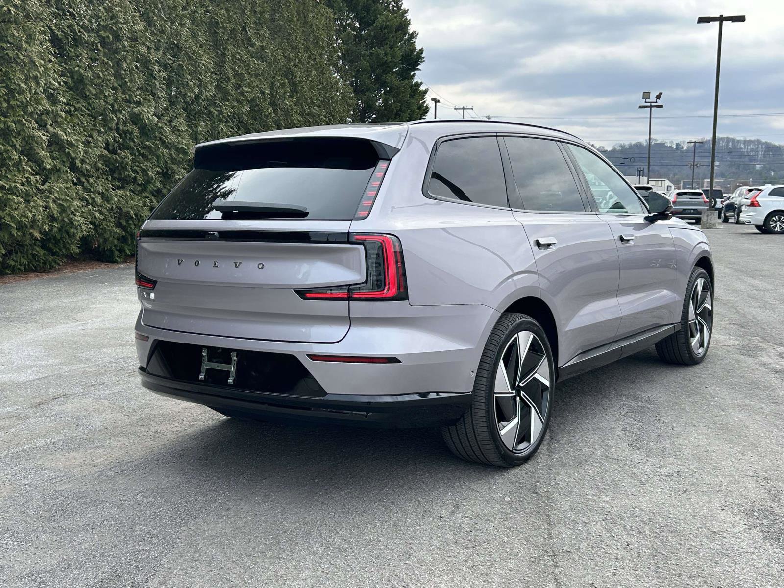 New 2026 Volvo EX90 Ultra image 3