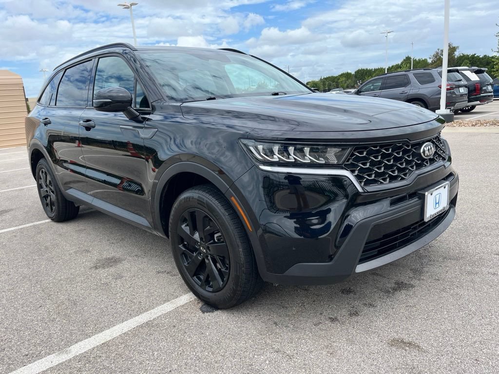 Used 2021 Kia Sorento S AWD/4WD image 3