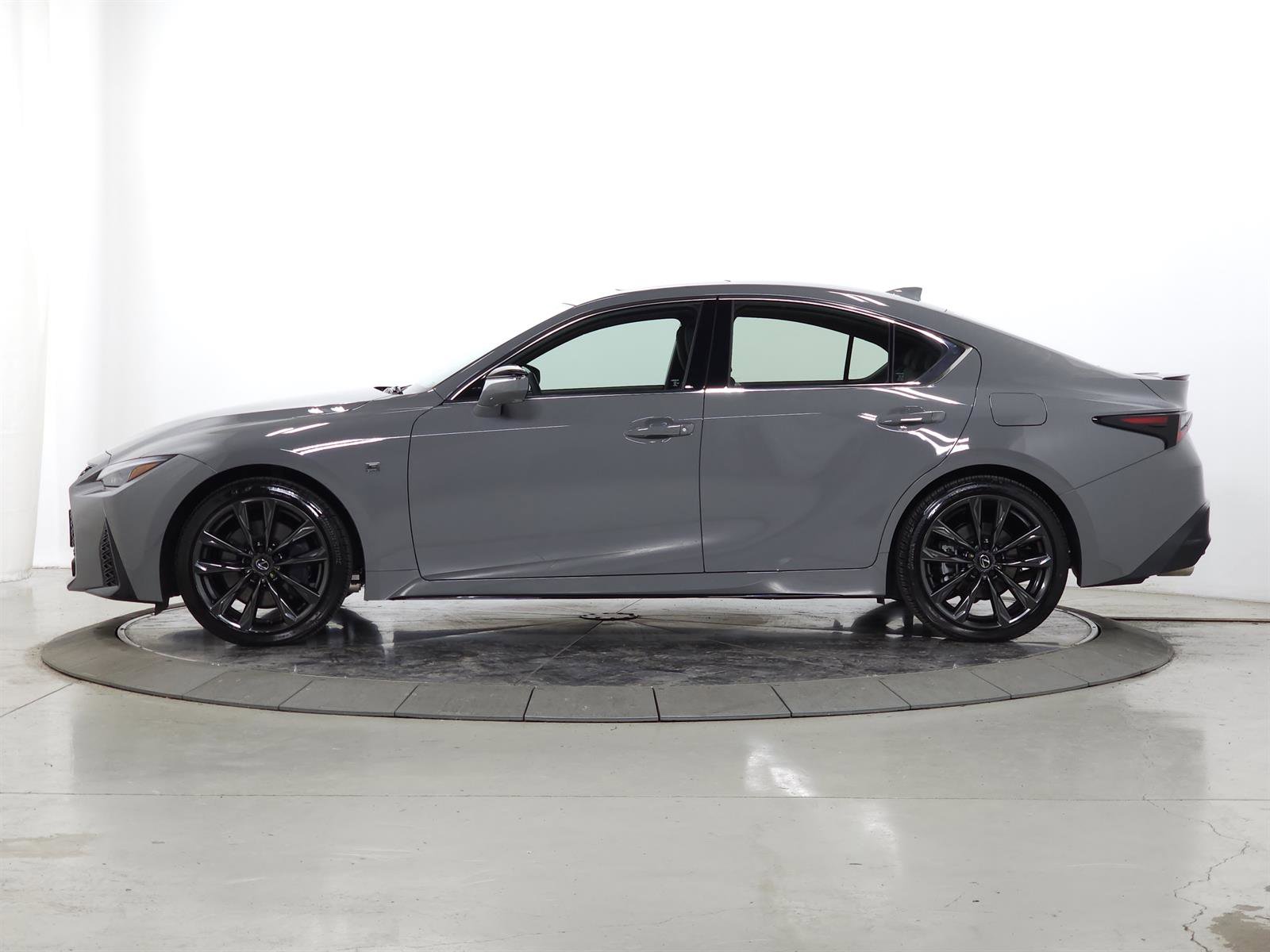 Used 2025 Lexus IS 350 F Sport w/ Navigation Package image 5
