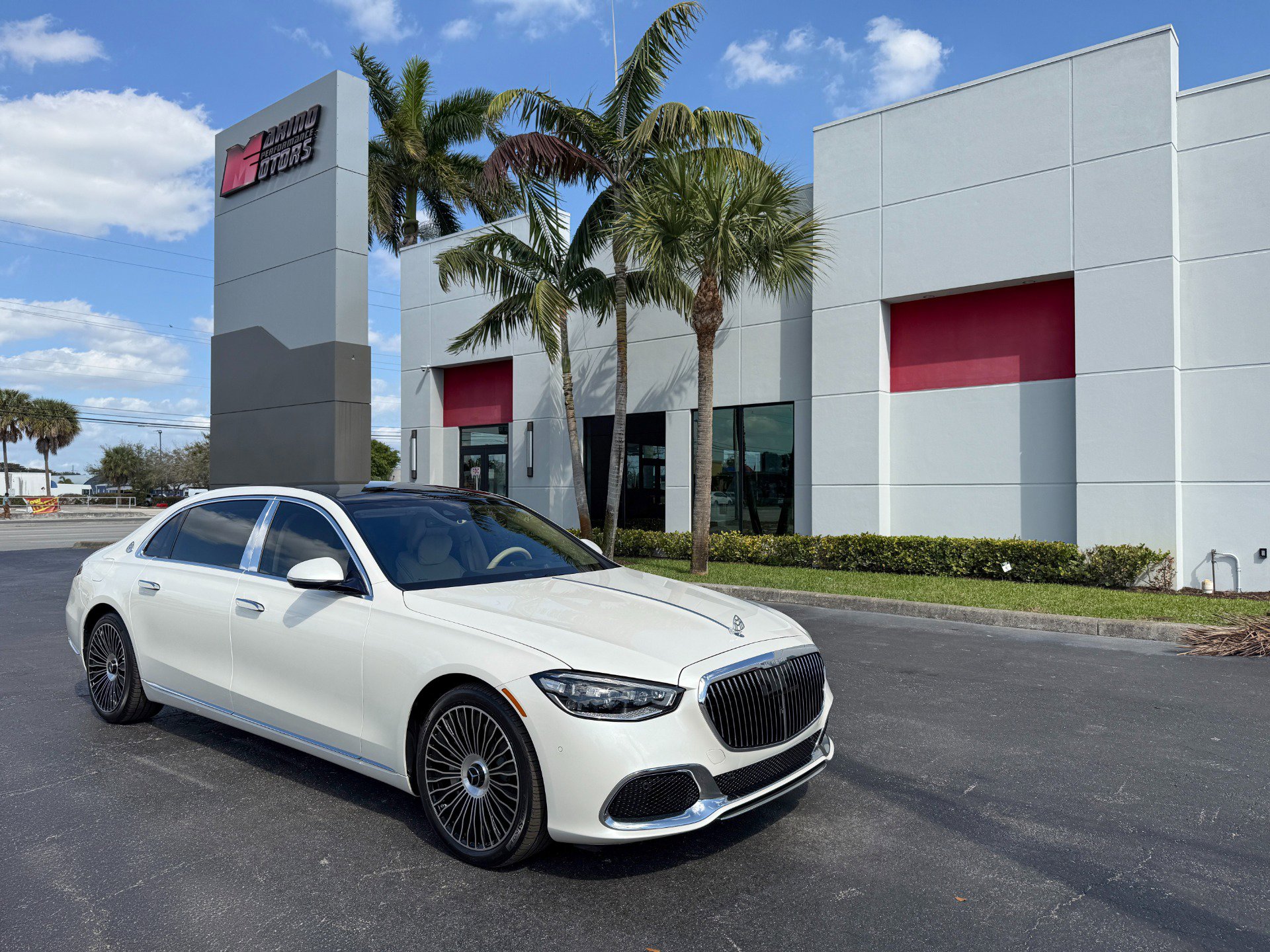 Used 2021 Mercedes-Benz Maybach S 580 Mercedes-Maybach S 580 4MATIC image 1