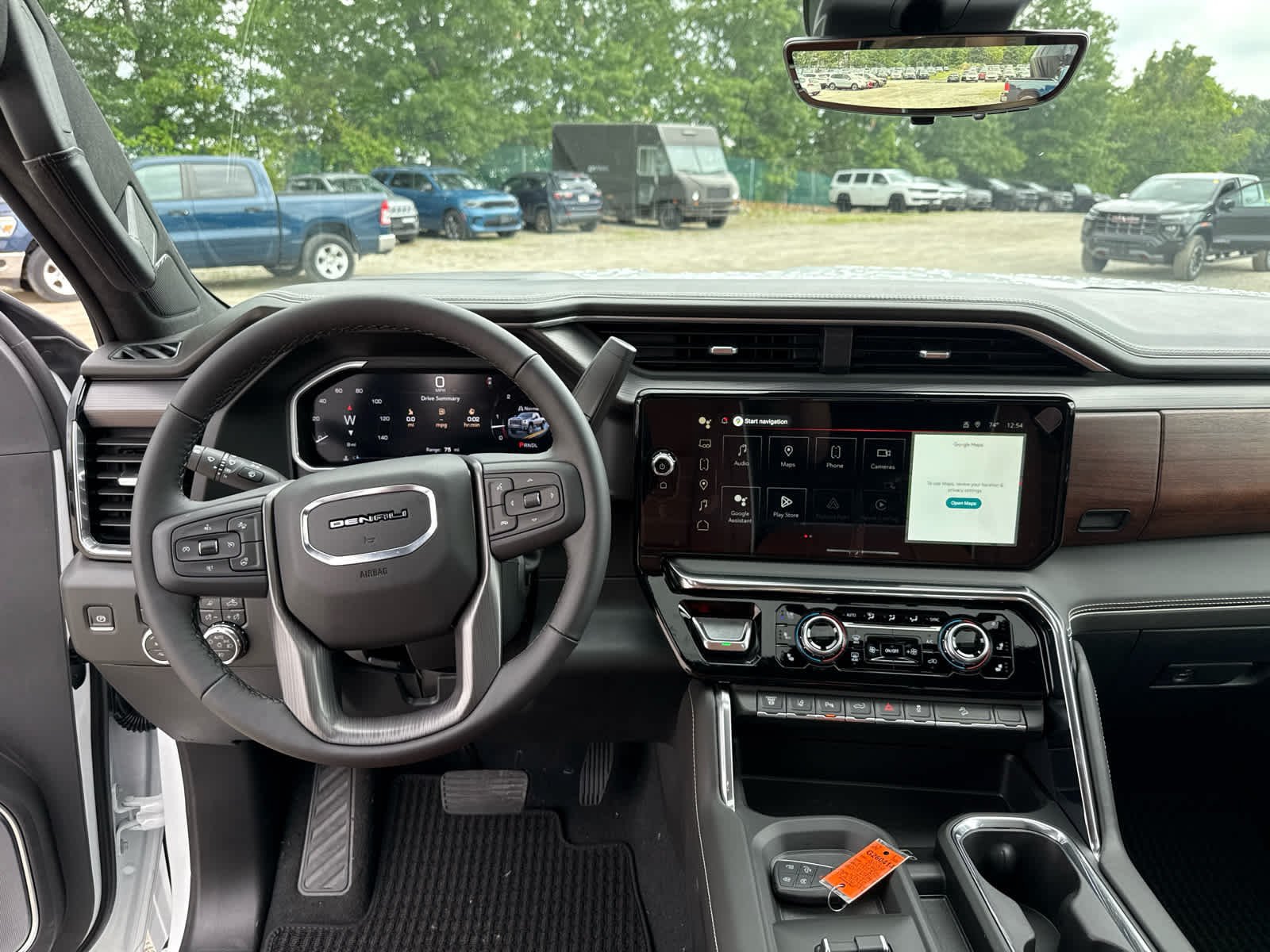 New 2026 GMC Sierra 2500 Denali Ultimate AWD/4WD image 16