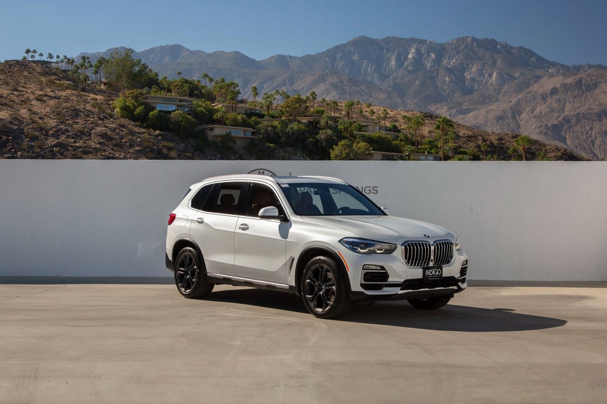 Used 2019 BMW X5 xDrive40i w/ Premium Package 2