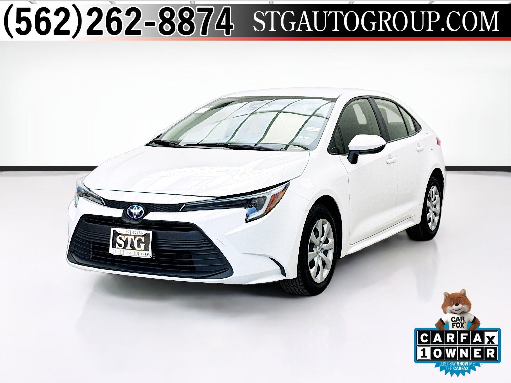 Used 2024 Toyota Corolla LE FWD image 1