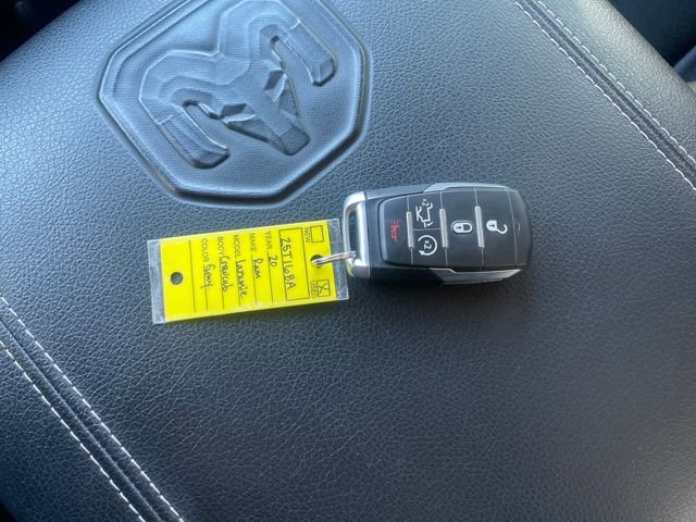 Used 2020 RAM 1500 Laramie image 26