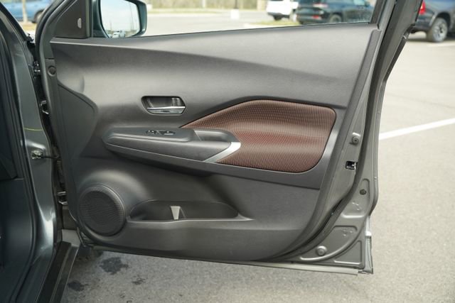 Used 2024 Nissan Kicks SR image 21