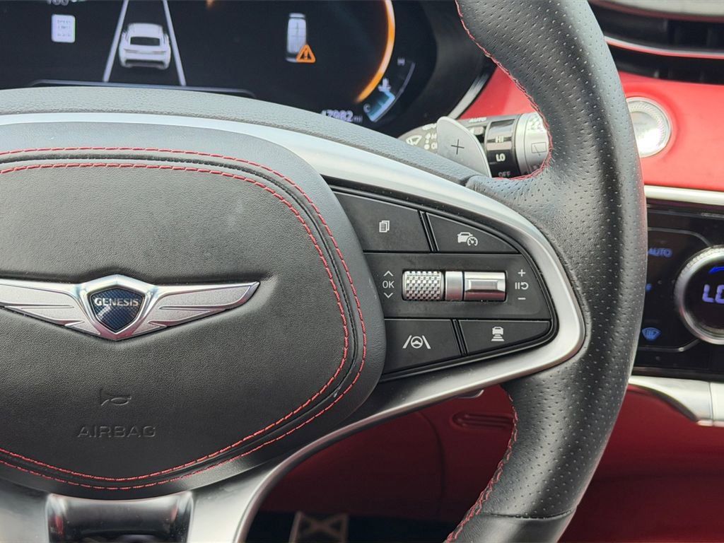Used 2023 Genesis GV70 2.5T w/ Sport Prestige Package AWD/4WD image 18