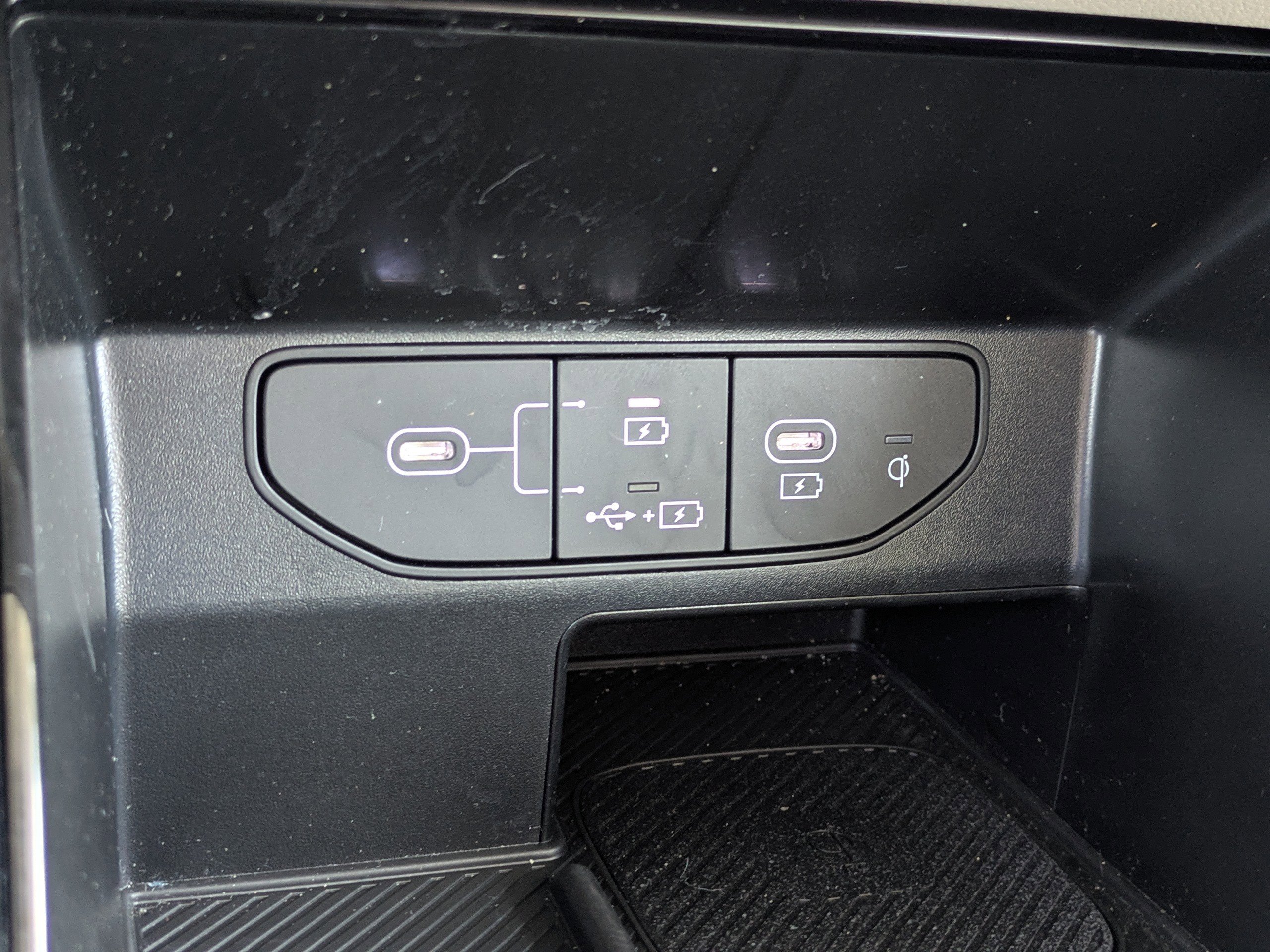 Used 2025 Kia Sorento SX FWD image 25