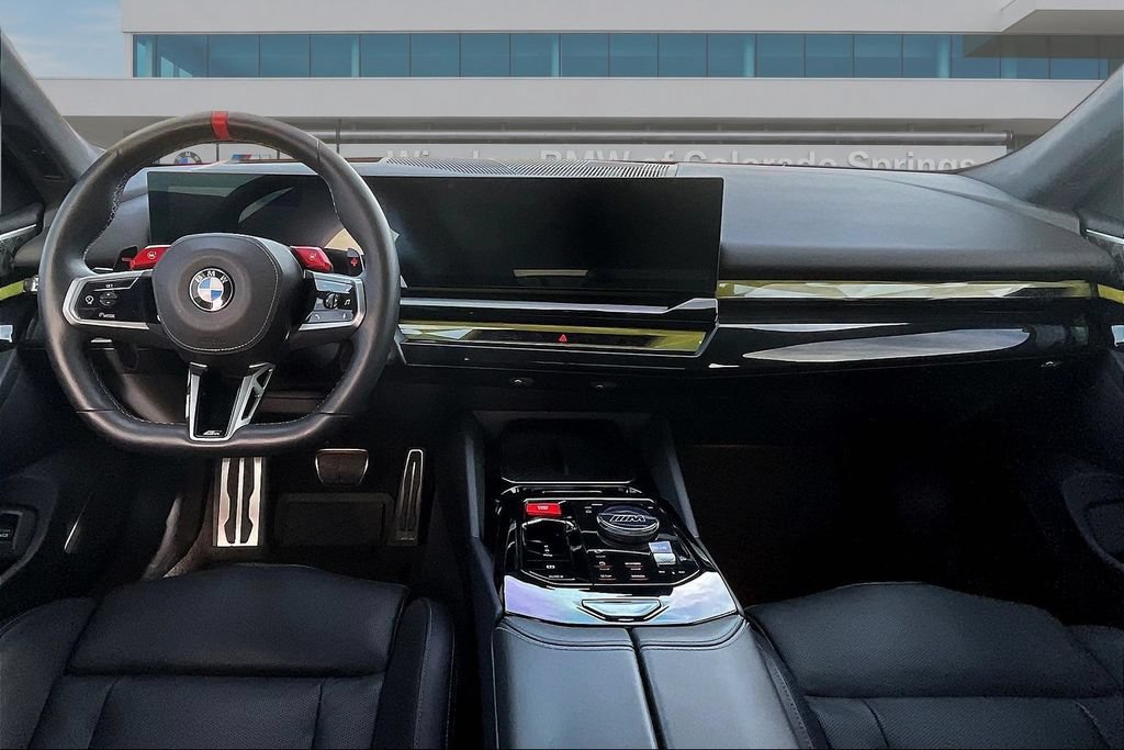 Used 2025 BMW M5 AWD/4WD image 7