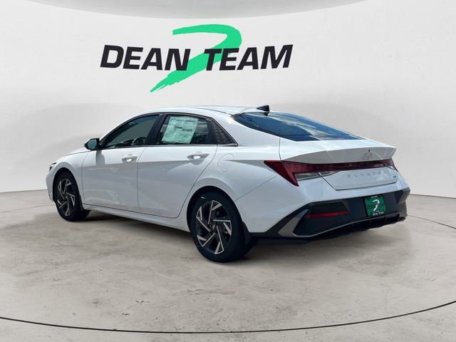 New 2025 Hyundai Elantra Limited image 5