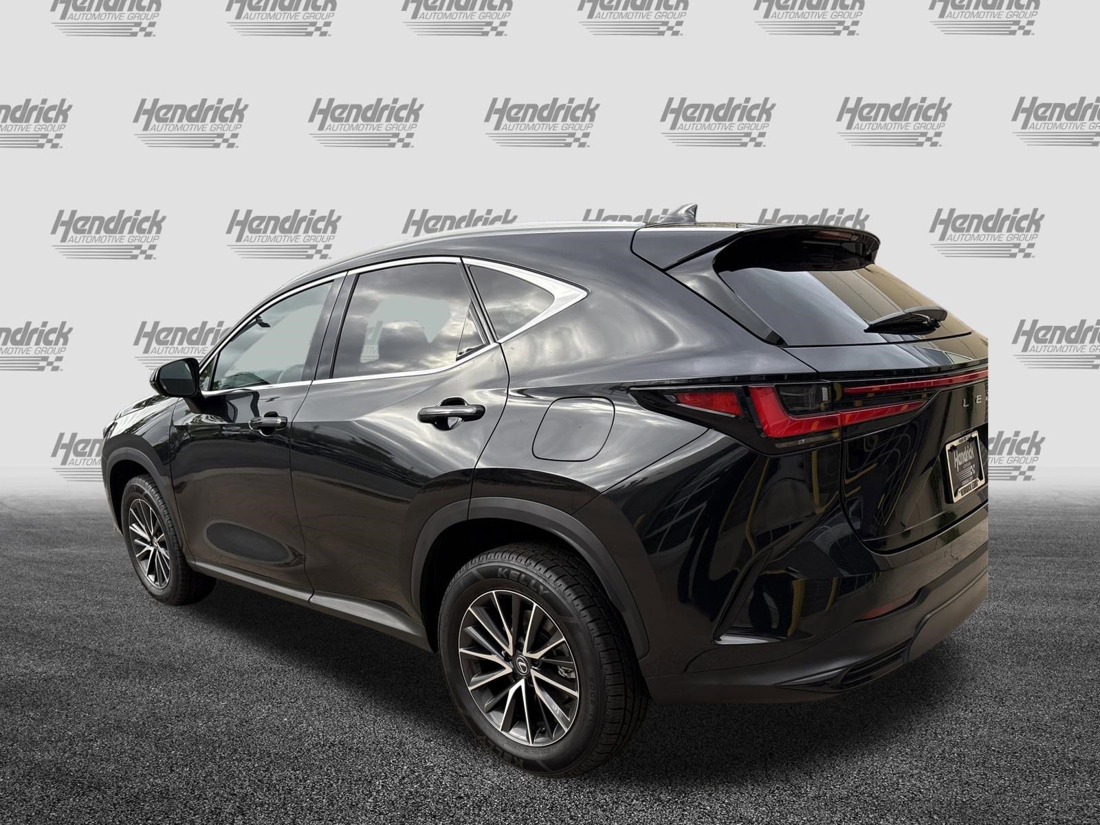 Used 2024 Lexus NX 250 FWD w/ Towing Package (2000 Lbs) image 8