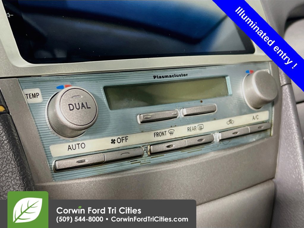 Used 2009 Toyota Camry XLE FWD image 8