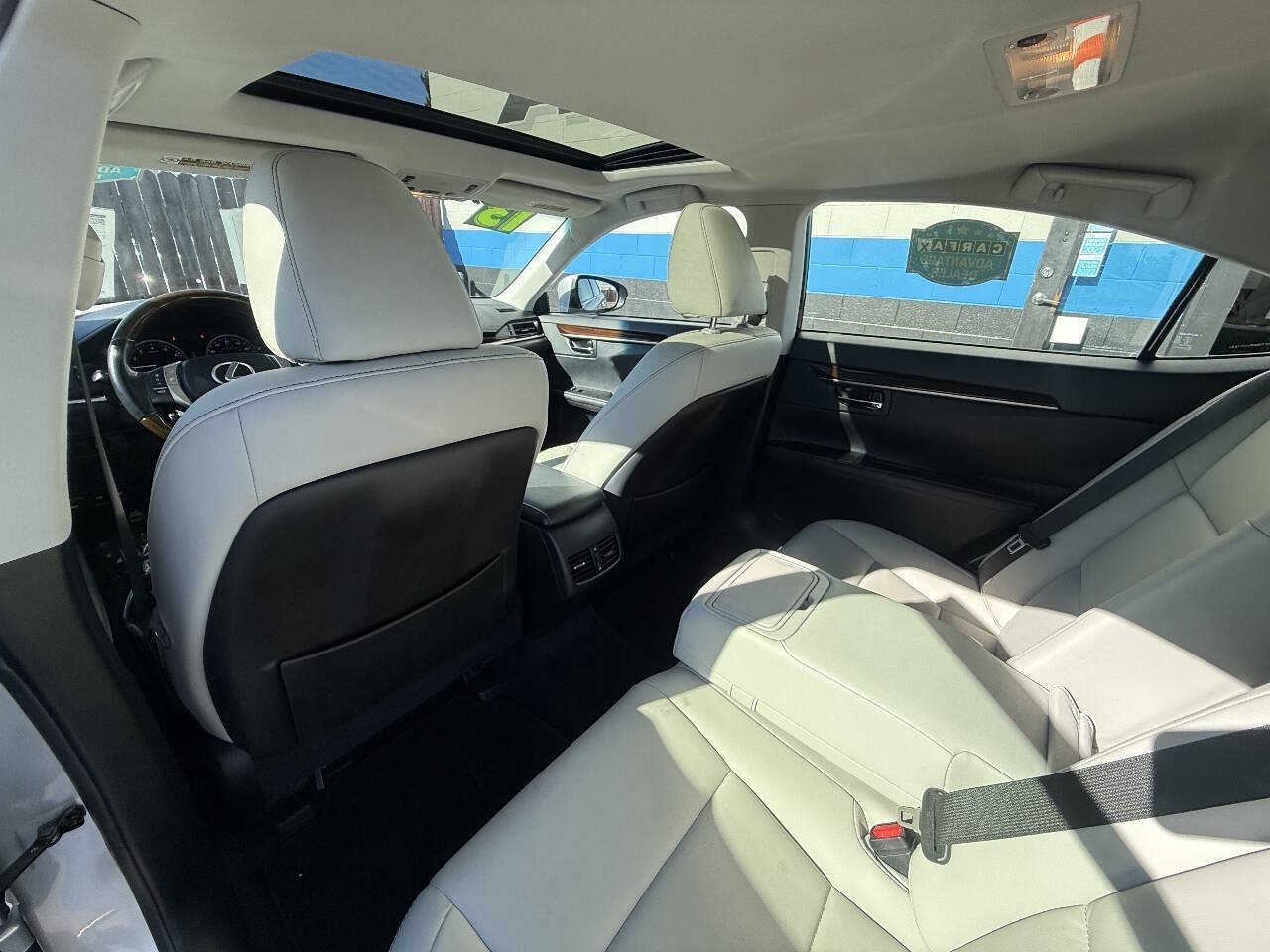 Used 2013 Lexus ES 350 w/ Premium Pkg FWD image 14