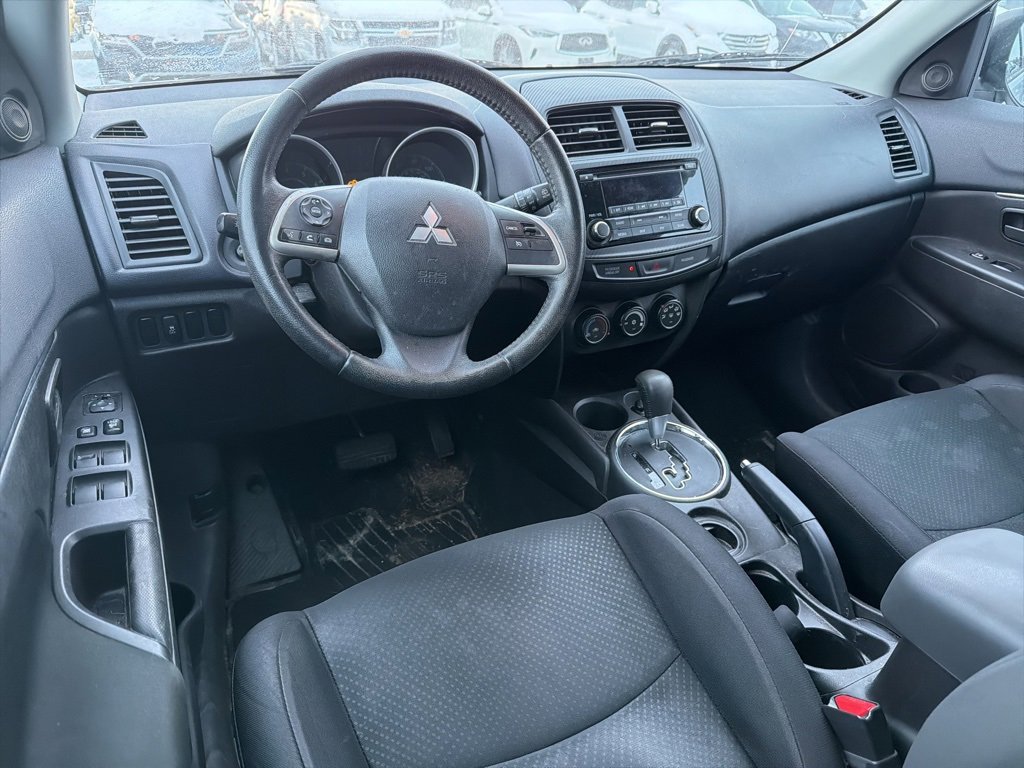 Used 2015 Mitsubishi Outlander Sport ES image 10