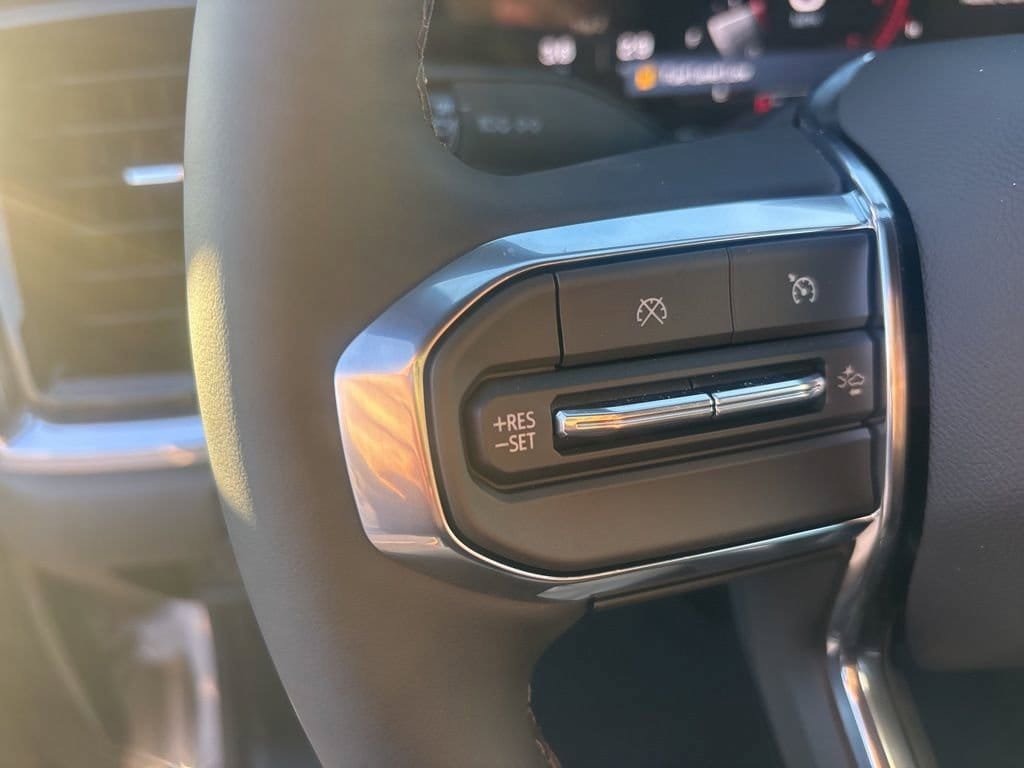 New 2026 GMC Canyon Elevation w/ Convenience Package RWD image 10